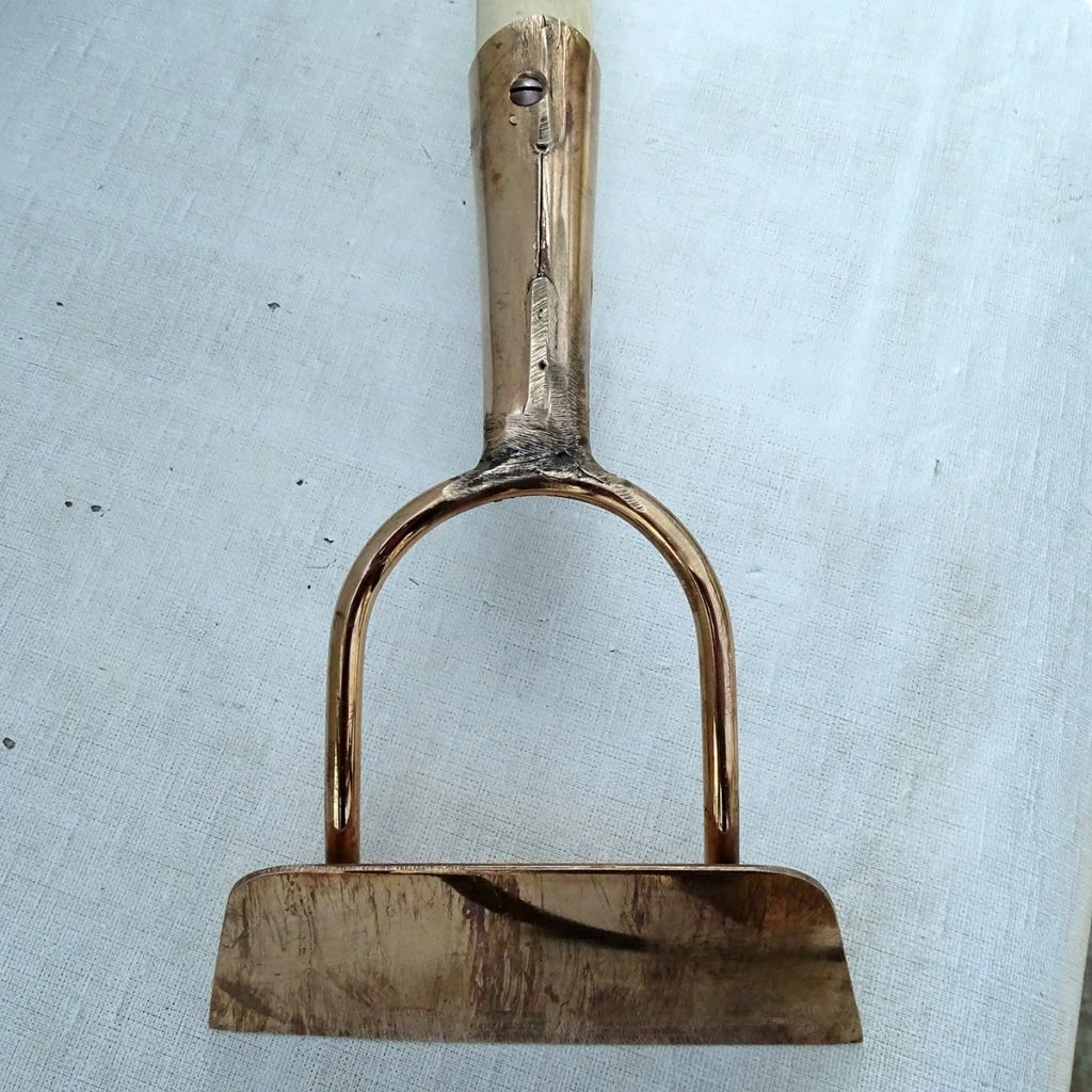 Grattoir En Cuivre Modèle Deneb - Gamme PKS Bronze 4 Grattoir En Cuivre Modèle Deneb - Gamme PKS Bronze – Image 4