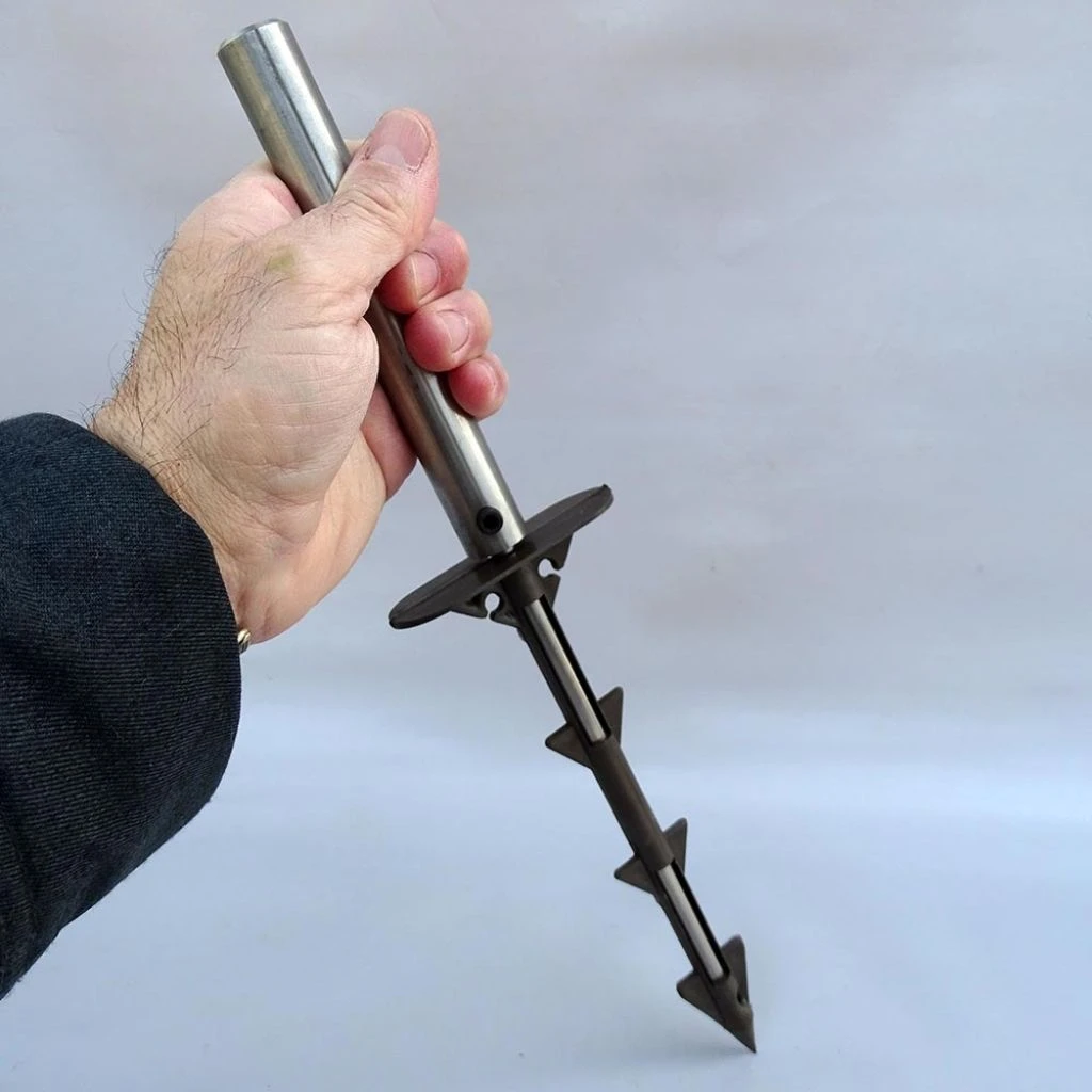 Outil à Frapper Pour Pose De Clous Polypropylène à Toile De Paillage 2 Outil à Frapper Pour Pose De Clous Polypropylène à Toile De Paillage – Image 2