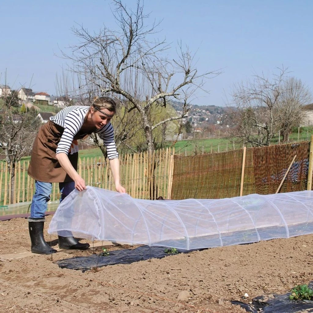 Tunnel Accordéon Anti-insectes 0,60 X 3 M 1 Tunnel Accordéon Anti-insectes 0,60 X 3 M