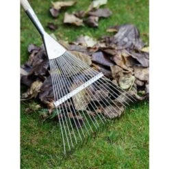 Balai Fil Rond à Feuilles 20 Dents Burgon & Ball - Gamme RHS -Plantes Jardin Shop balai fil plat a gazon 20 dents burgon et ball gamme rhs 99304 4