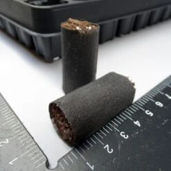 Kit Plateau Et Mottes Fertiss 2 X 4 Cm De Fertil : Plateau De 150 Mottes -Plantes Jardin Shop plateau de 150 mottes Fertiss 2x4cm pour bouturage et semis 912440 2